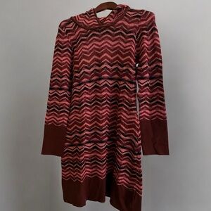 PrAna Women's Coral and Dark Brown Chevron Dress